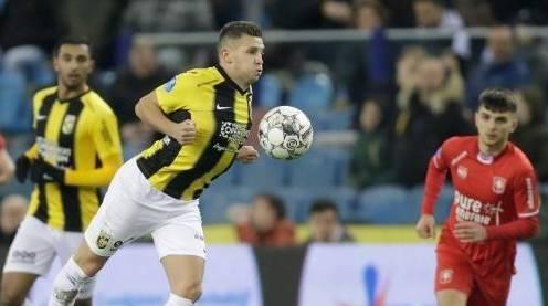 通过短传渗 通过短传渗