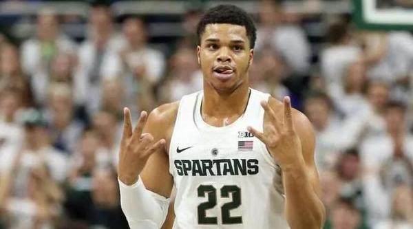 遭遇首轮游 遭遇首轮游