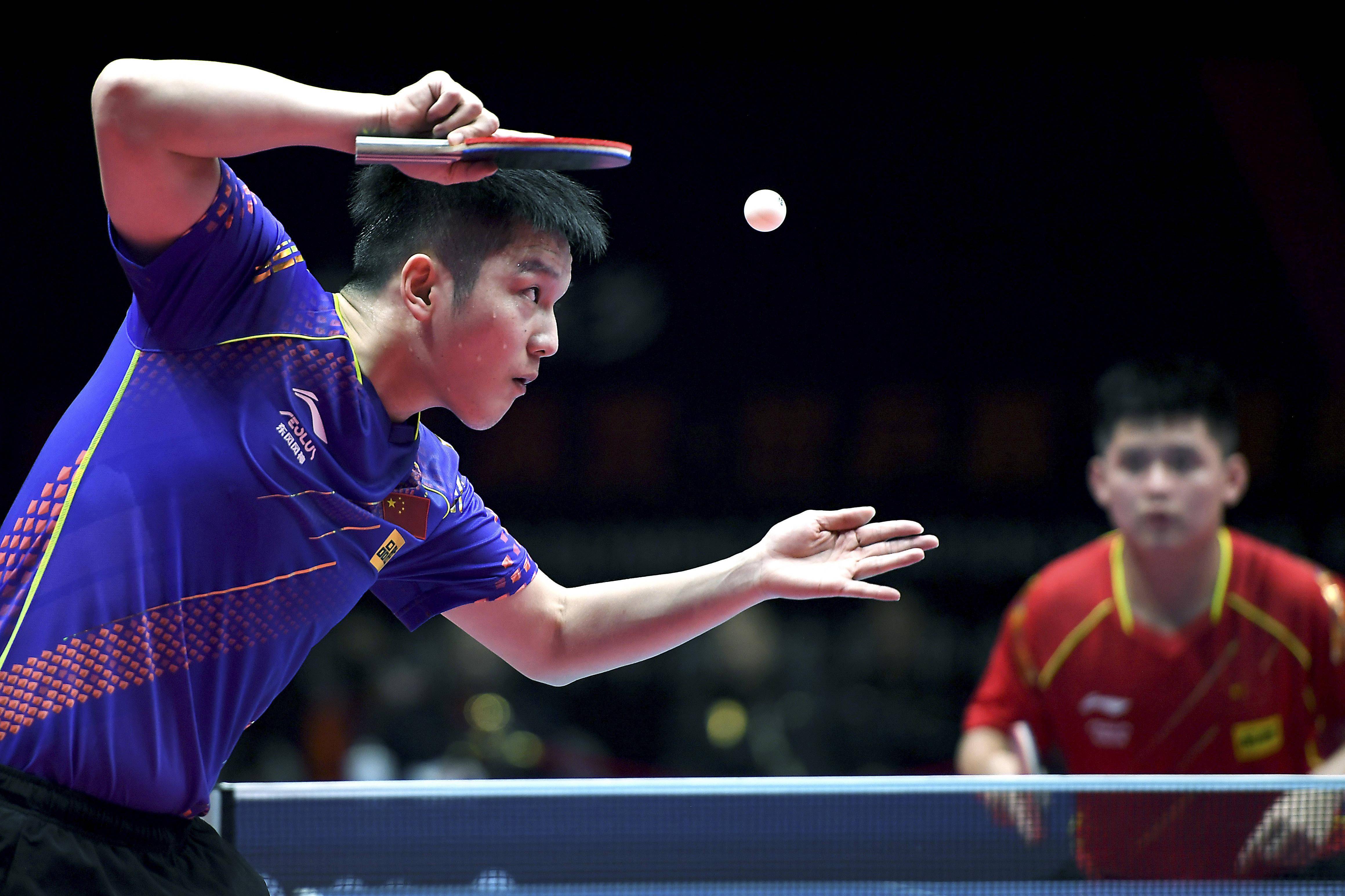 都在盯人却 都在盯人却